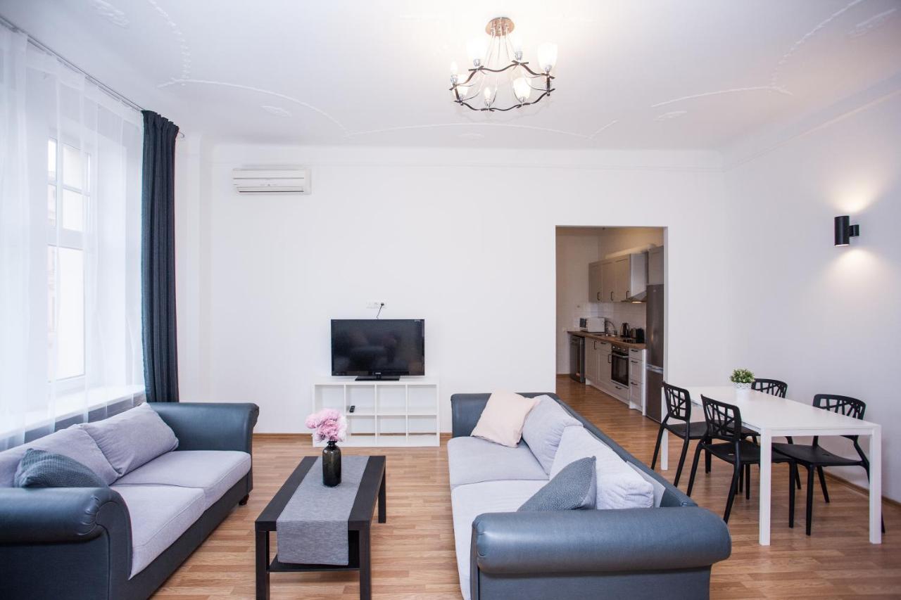 Gertrude'S Residence Riga Ngoại thất bức ảnh